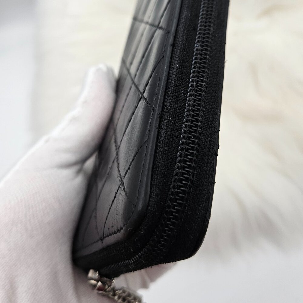 Chanel  Black Quilted Leather Cambon Ligne Zippy Organizer Wallet - Picture 9 of 17